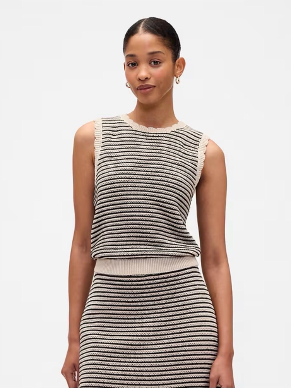Gap Sleeveless Mixed-Stitch Sweater Tank Top Black Stripe 100% Cotton Small Pet